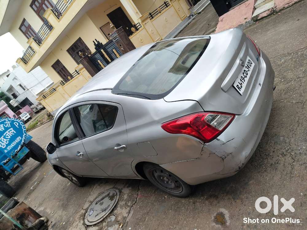 Nissan Sunny Diesel 2012