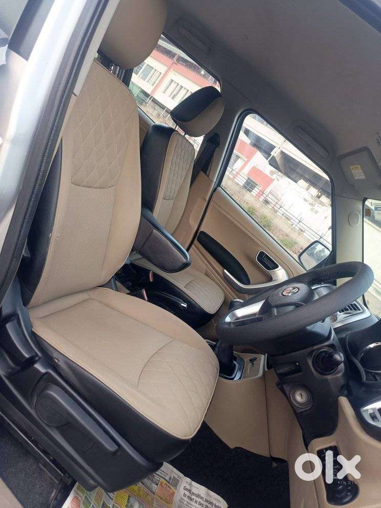 Mahindra Tuv 300 T10, 2018, Diesel