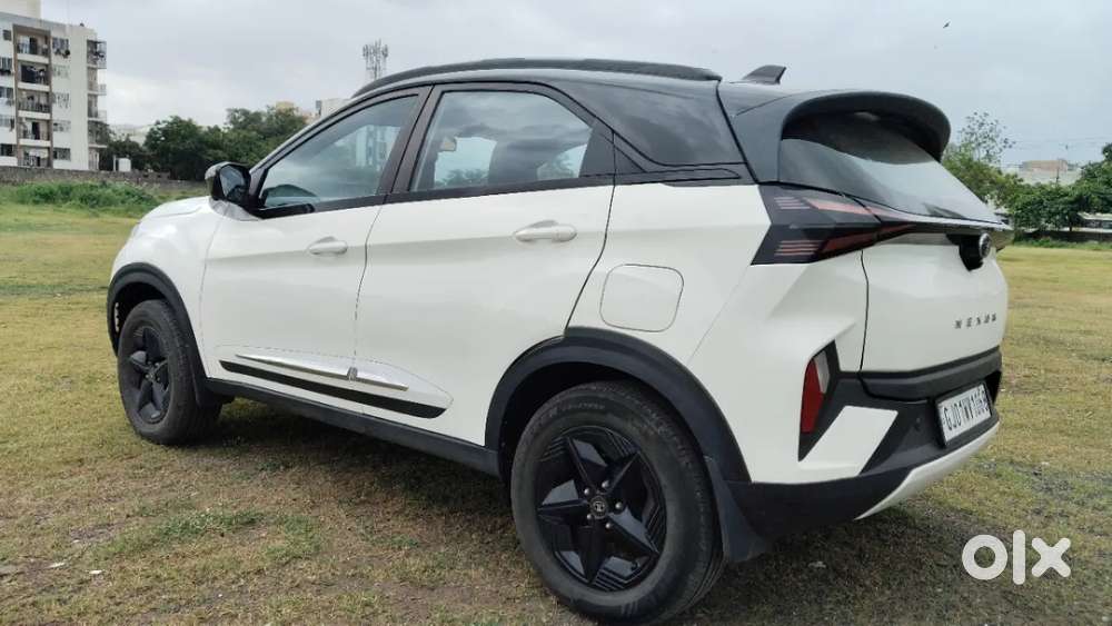 Tata Nexon Creative Plus 1.2 Revotron Petrol 6 Amt, 2024, Petrol
