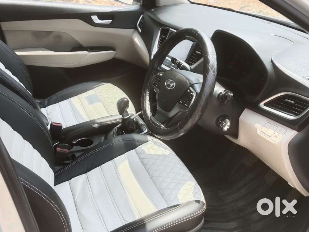 Hyundai Verna 1.6 Vtvt Sx, 2017, Petrol