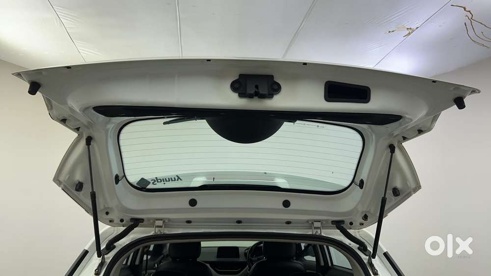 Tata Nexon 1.5 Revotorq Xza Plus S Amt, 2023, Petrol