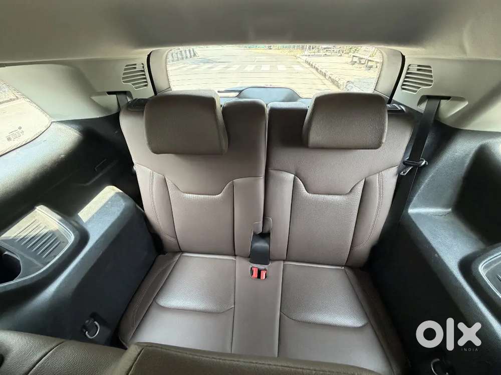 Jeep Meridian Limited Plus 4x4 At 2023  31,400 Km  Single Owner