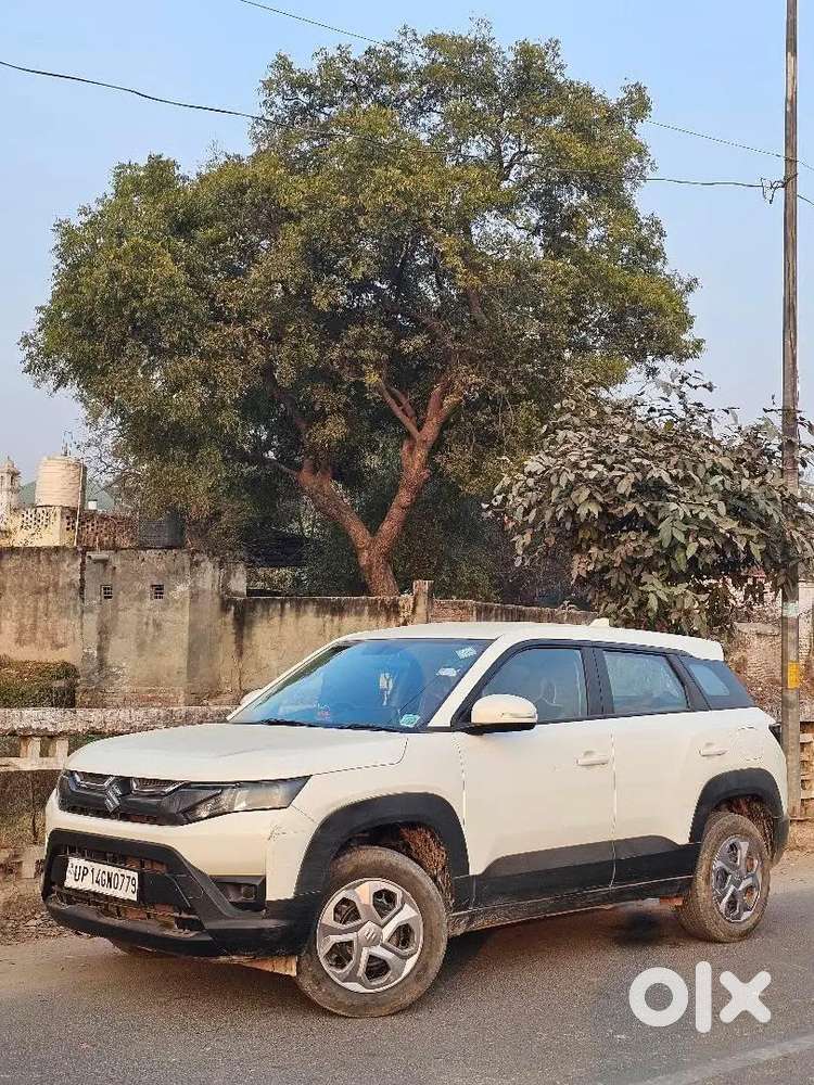 Maruti Brezza Lxi 2025