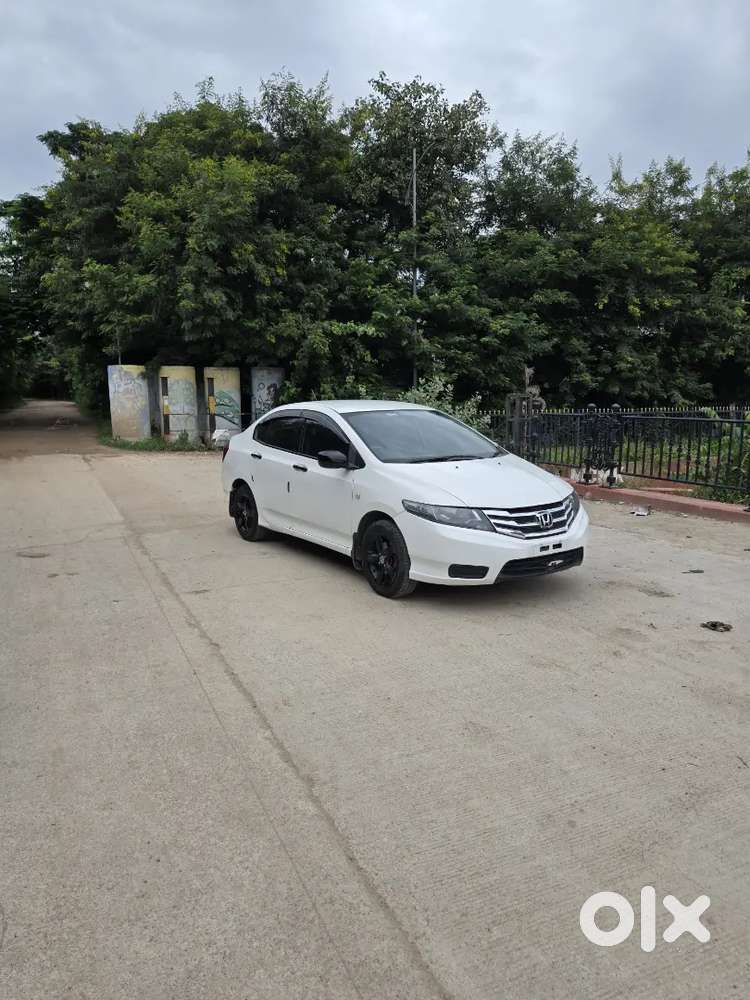 Honda City Petrol 2012 Variant