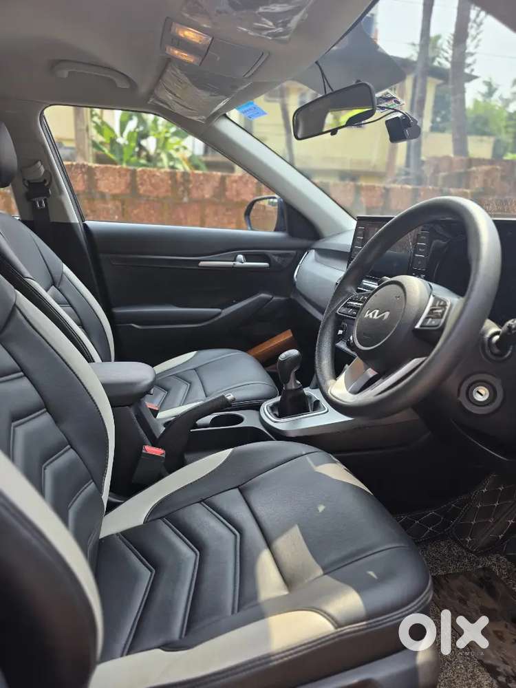 Kia Seltos 2023 Petrol 19500 Km Driven
