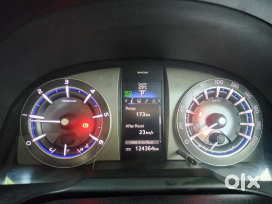 Toyota Innova Crysta 2.8z Automatic, 2017, Diesel