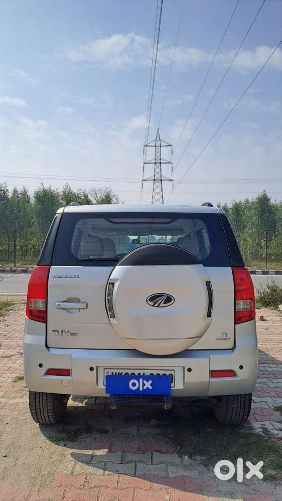 Mahindra Tuv 300 T8 Amt, 2015, Diesel