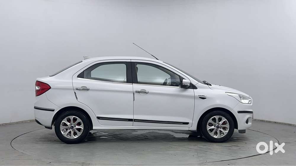 Ford Figo Aspire Titanium, 2018, Petrol