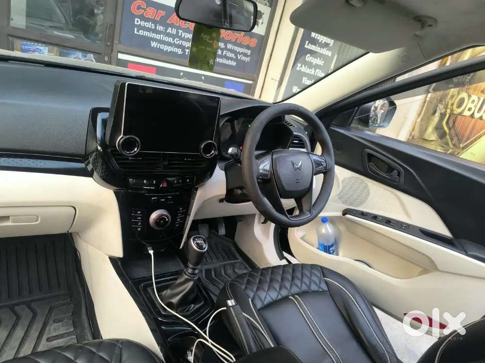 Mahindra Xuv300 Mx1 2024