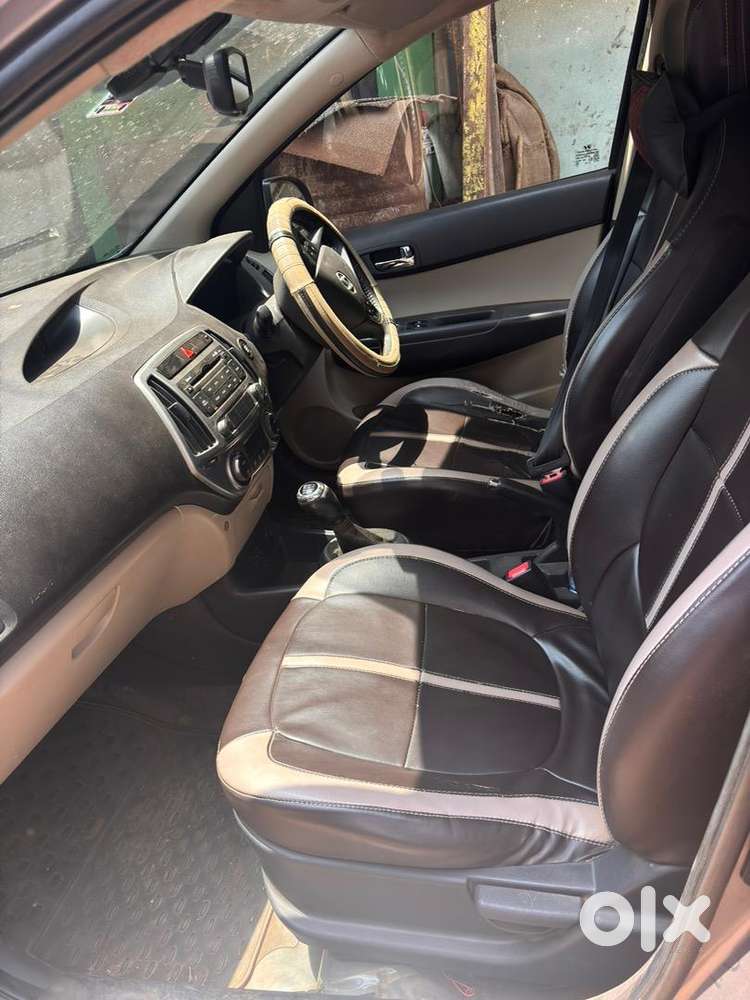 Hyundai I20 2012 Diesel 130000 Km Driven