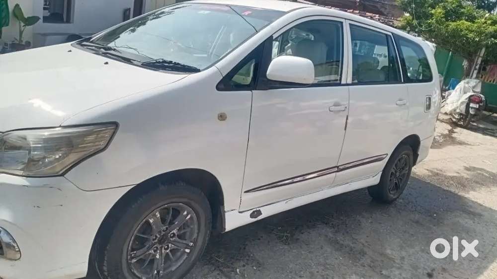 Innova 2010 Model For Sale