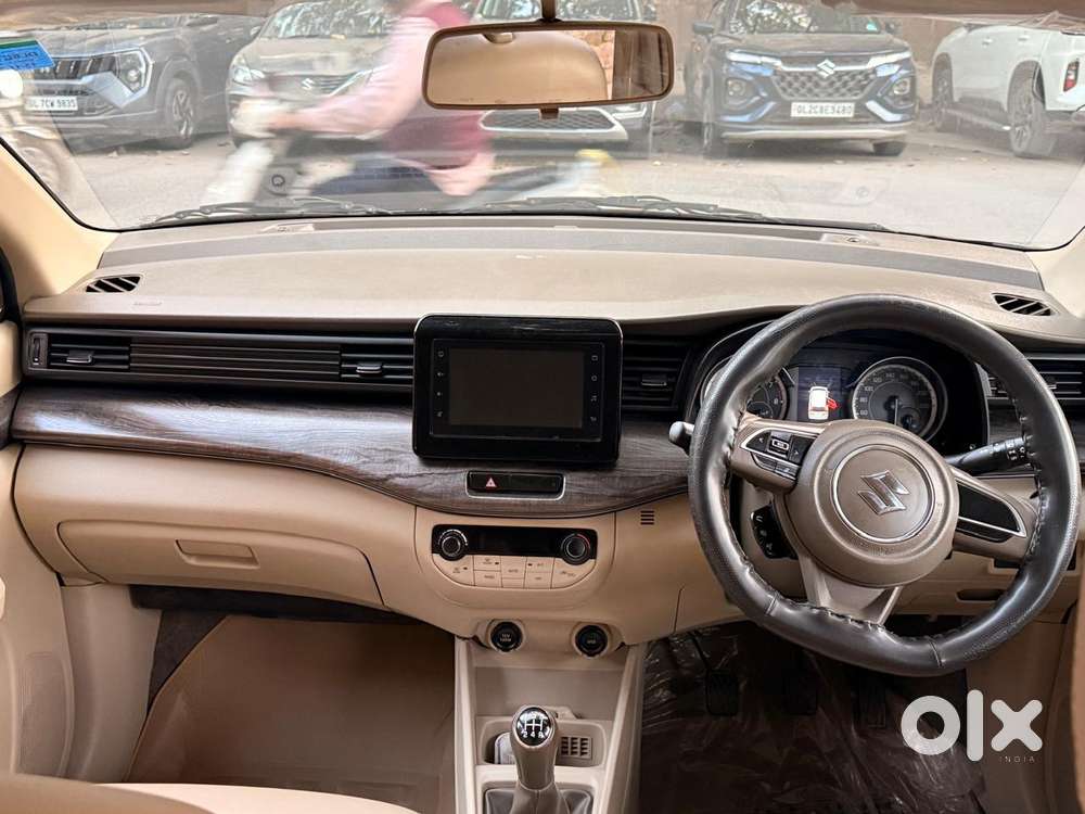 Maruti Suzuki Ertiga Zxi (o) Cng [2022-2023], 2022, Cng & Hybrids