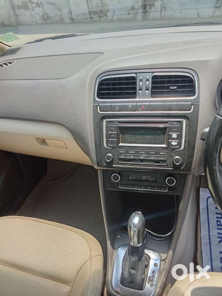 Volkswagen Vento 2010-2013 Petrol Highline, 2013, Petrol
