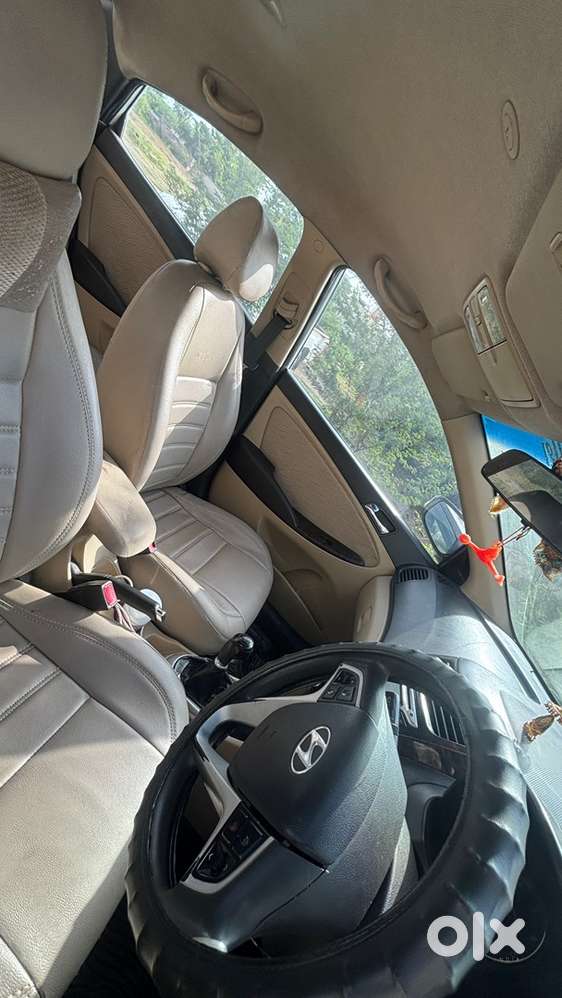 Hyundai Verna Fluidic 2012