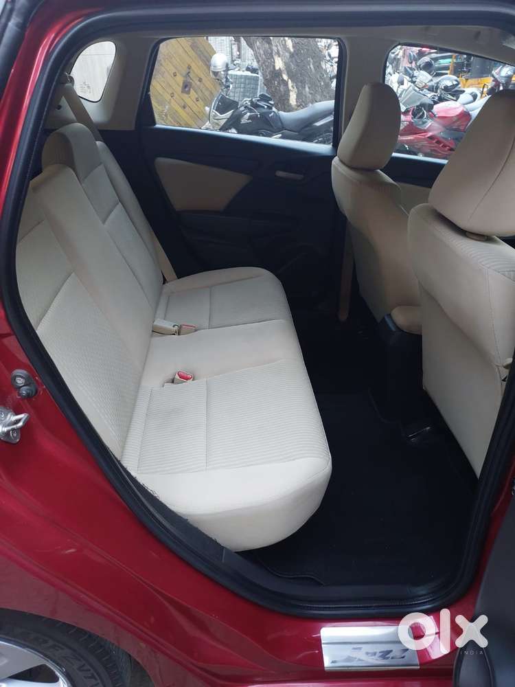 Honda Jazz V Mt Privilege, 2019, Petrol