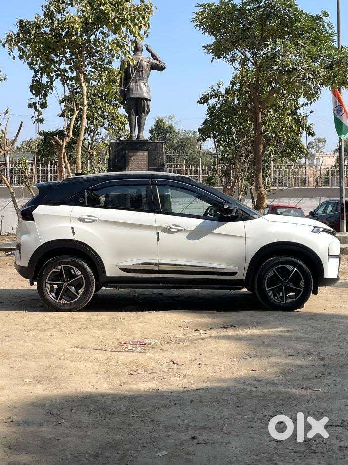 Tata Nexon Fearless Plus 1.2 Revotron Petrol 6 Mt Dt, 2024, Petrol