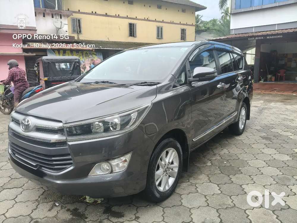 Toyota Innova Crysta V Re. 2018