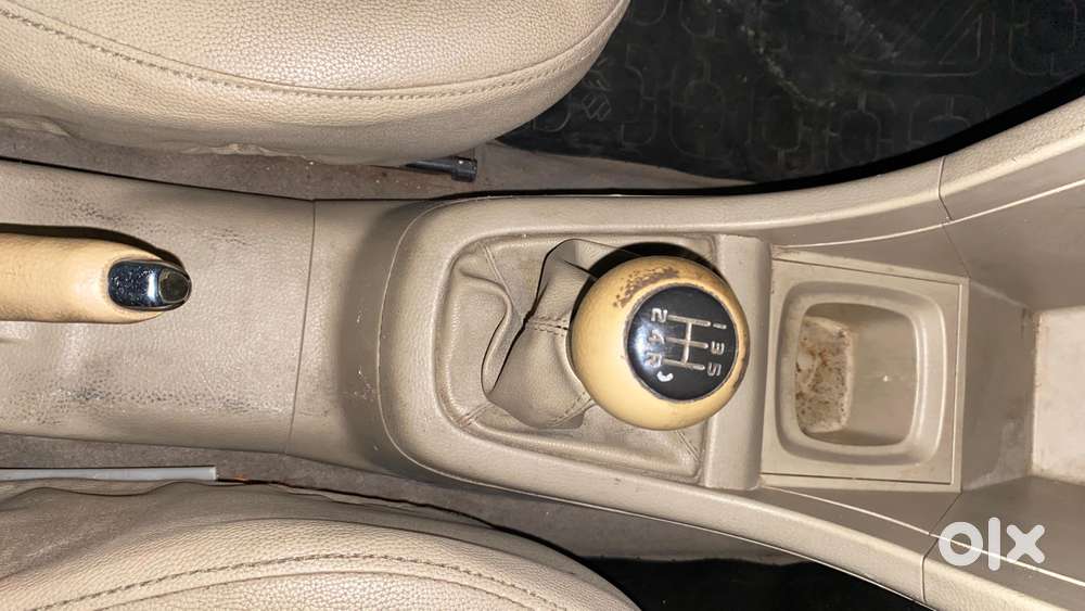 Maruti Suzuki Swift Dzire Vxi 1.2, 2014, Petrol