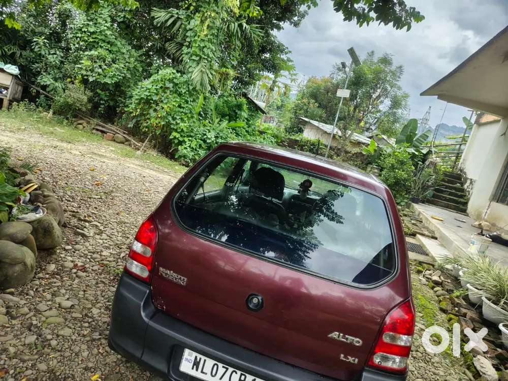Nl-07 Registered,brand New Car Battery With Warranty Card And Two Tyre