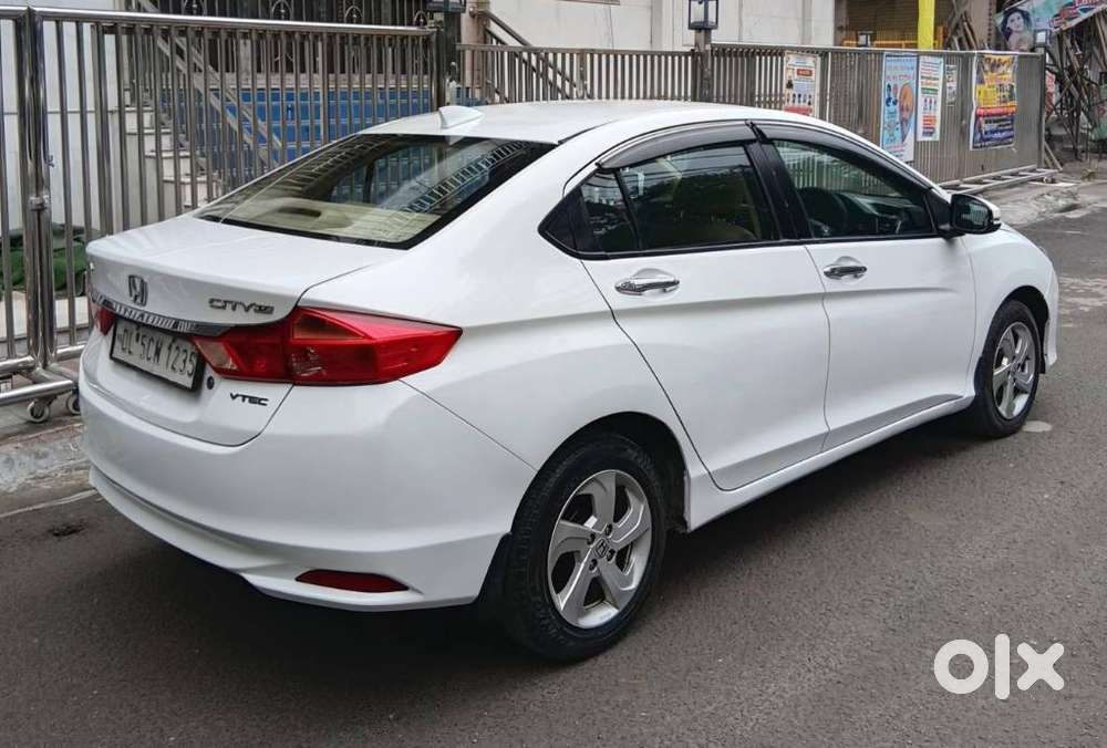 Honda City V Mt Exclusive, 2016, Petrol