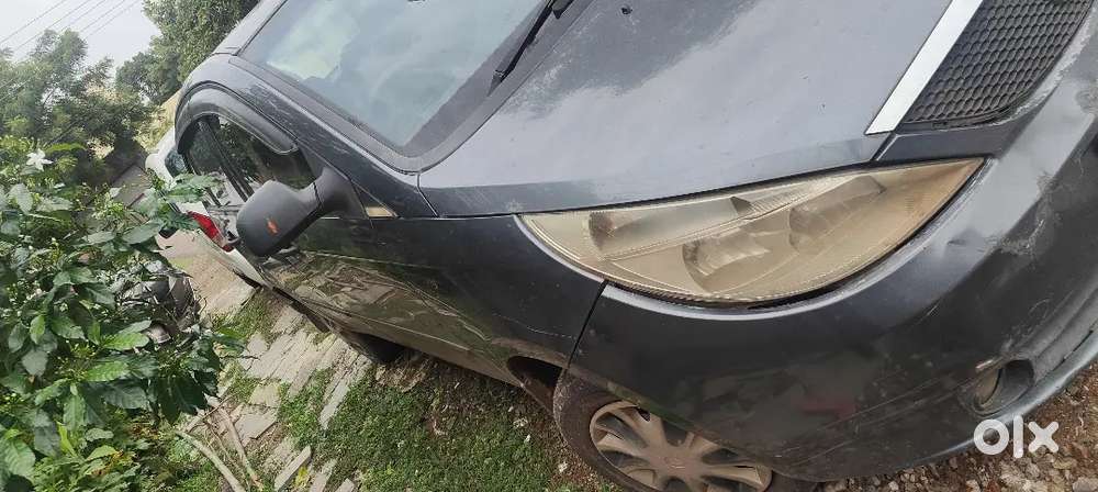 Tata Indica Vista Tdi 2012