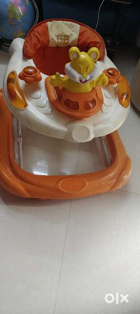 Mee Mee Baby walker