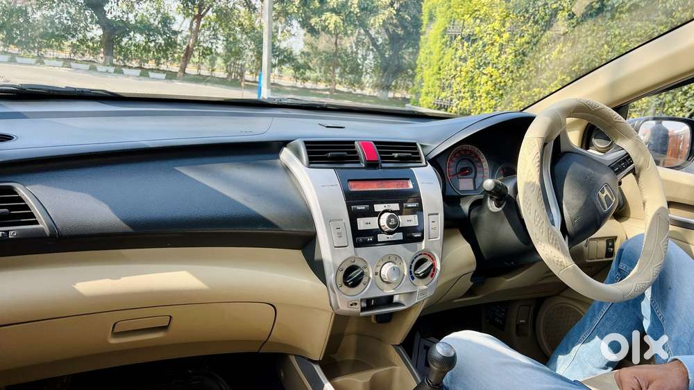 Honda City V Inspire, 2011, Cng & Hybrids