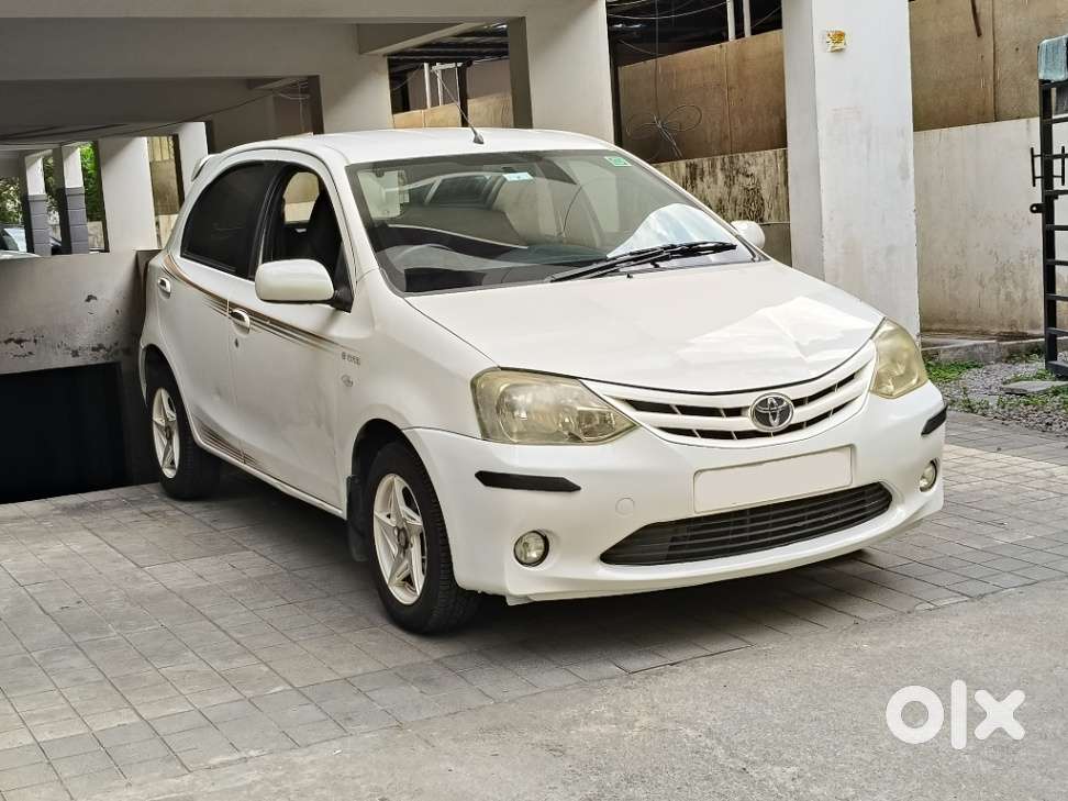 Toyota Etios Liva G Xclusive Edition, 2011, Petrol