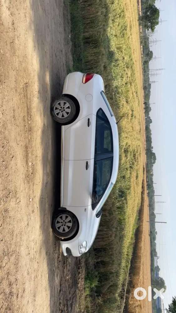 Volkswagen Vento Petrol 2012