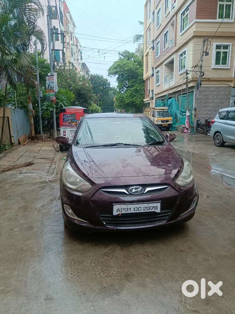 Hyundai Verna 2012 Petrol Well Maintained