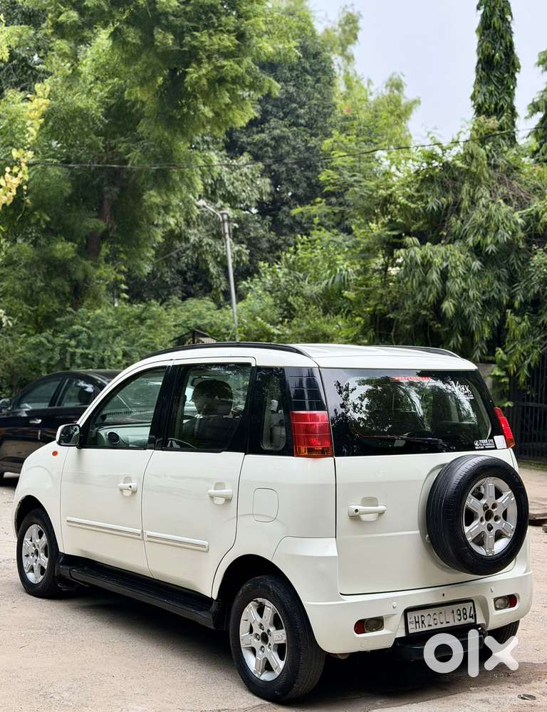 Mahindra Quanto C8, 2015, Diesel