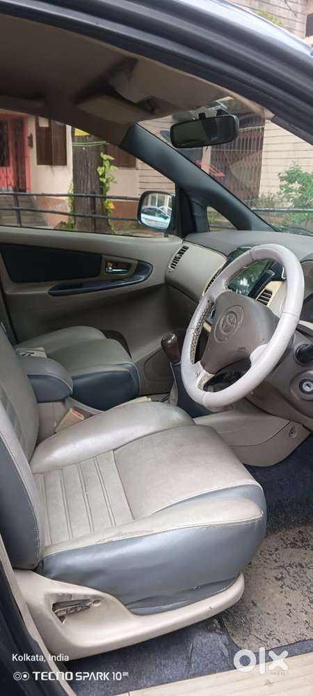 Toyota Innova 2.0 Vx 8 Str, 2010, Diesel