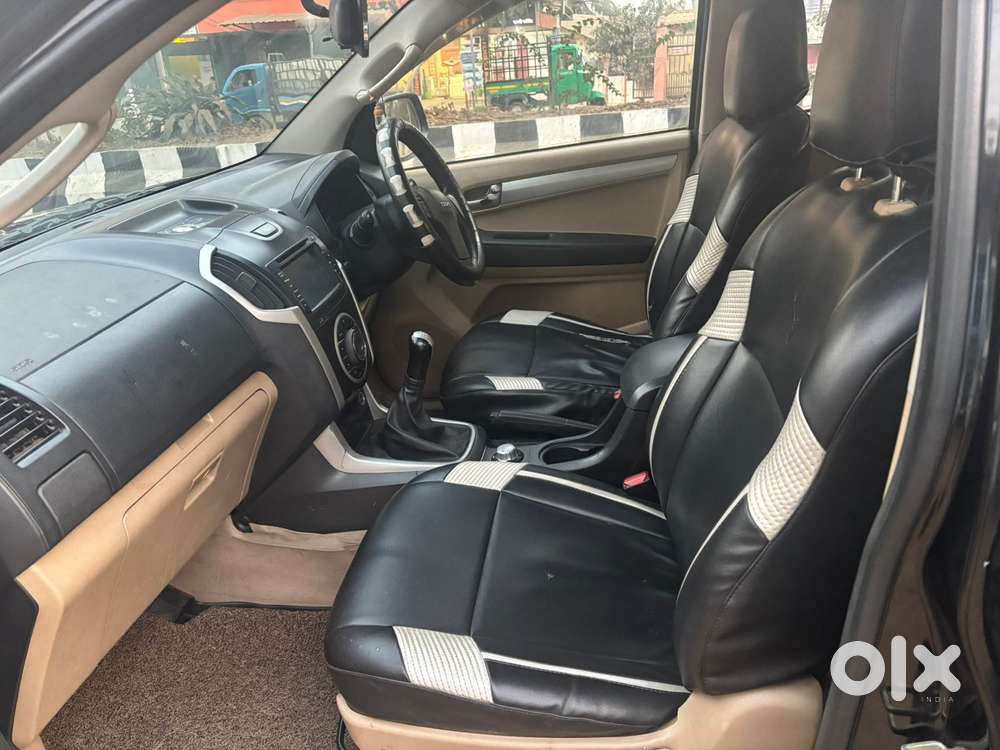 Isuzu D-max V-cross Z 4x4 Mt, 2017, Diesel