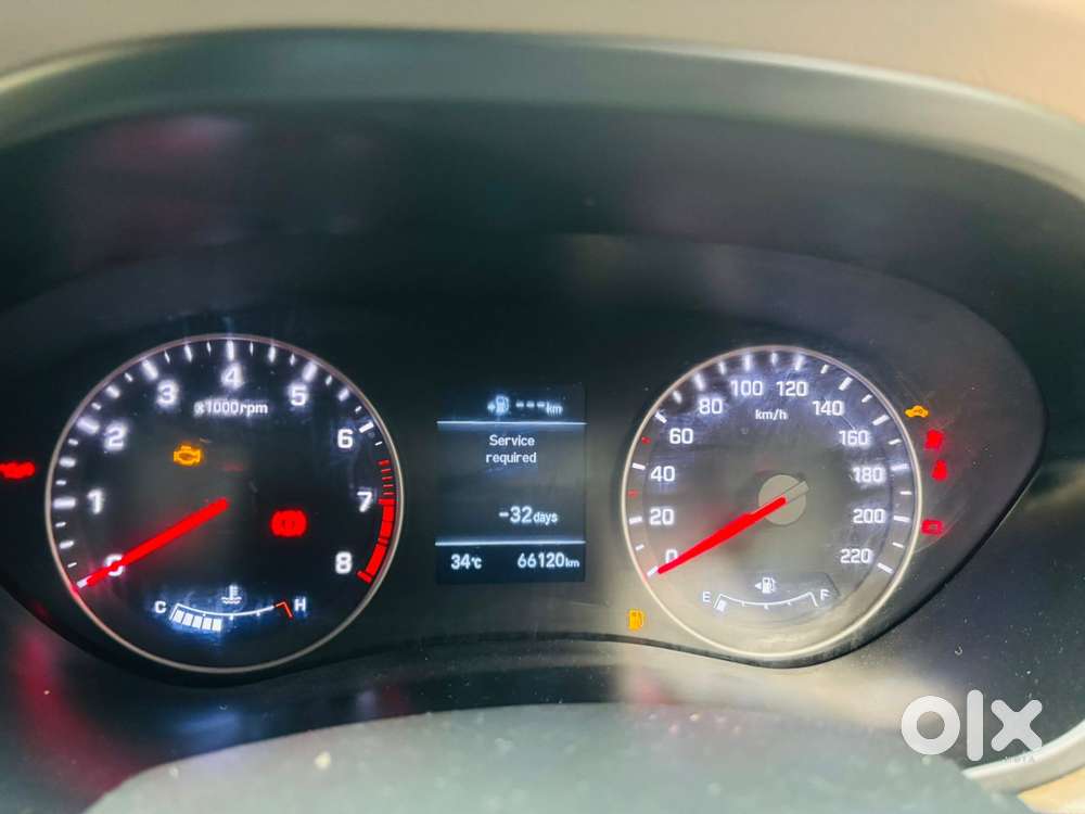 Hyundai I20 Asta (o) 1.2 Mt, 2018, Petrol