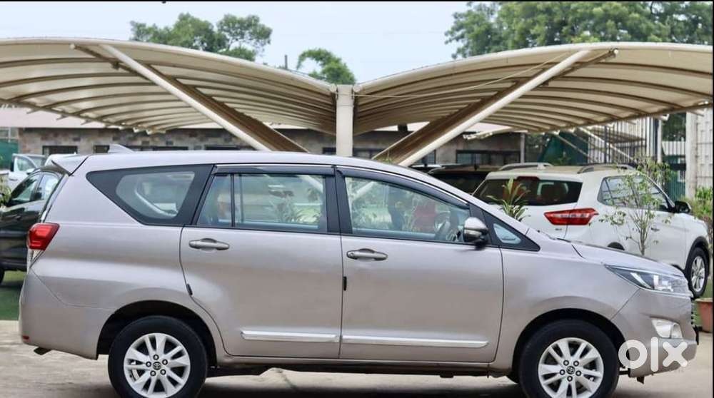 Toyota Innova Crysta 2.8 Gx At, 2016, Diesel