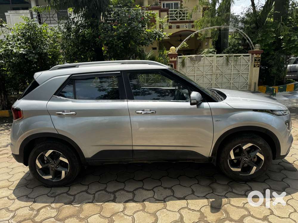 Hyundai Venue 1.0 Sx Turbo Dct, 2019, Petrol