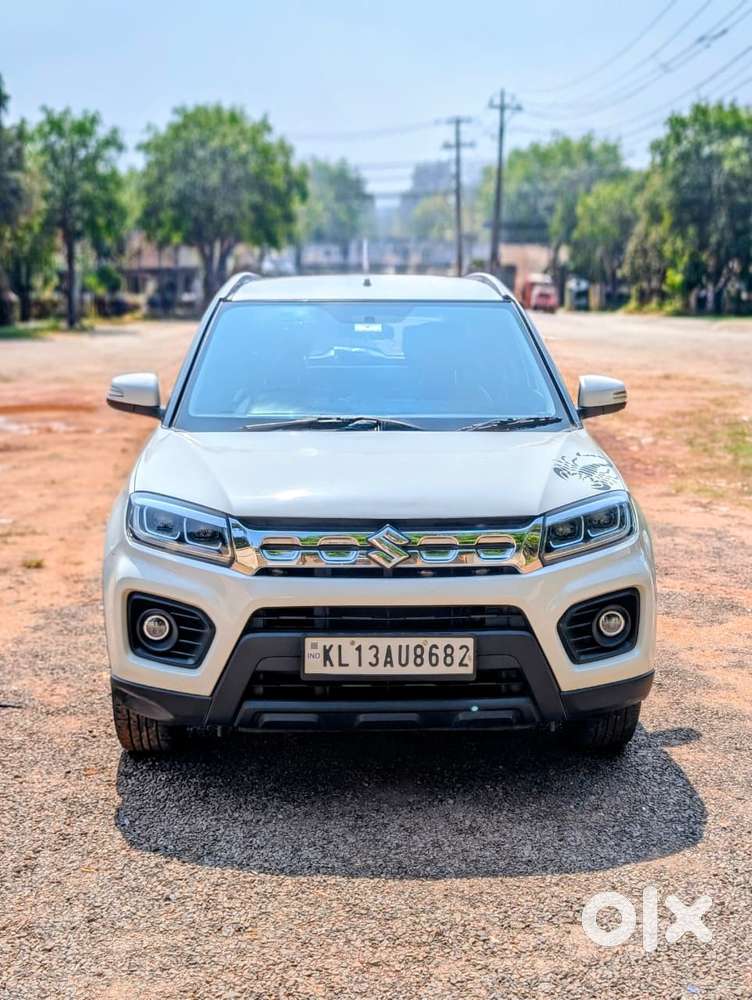 Maruti Suzuki Brezza 1.5 Vxi Smart Hybrid, 2022, Petrol