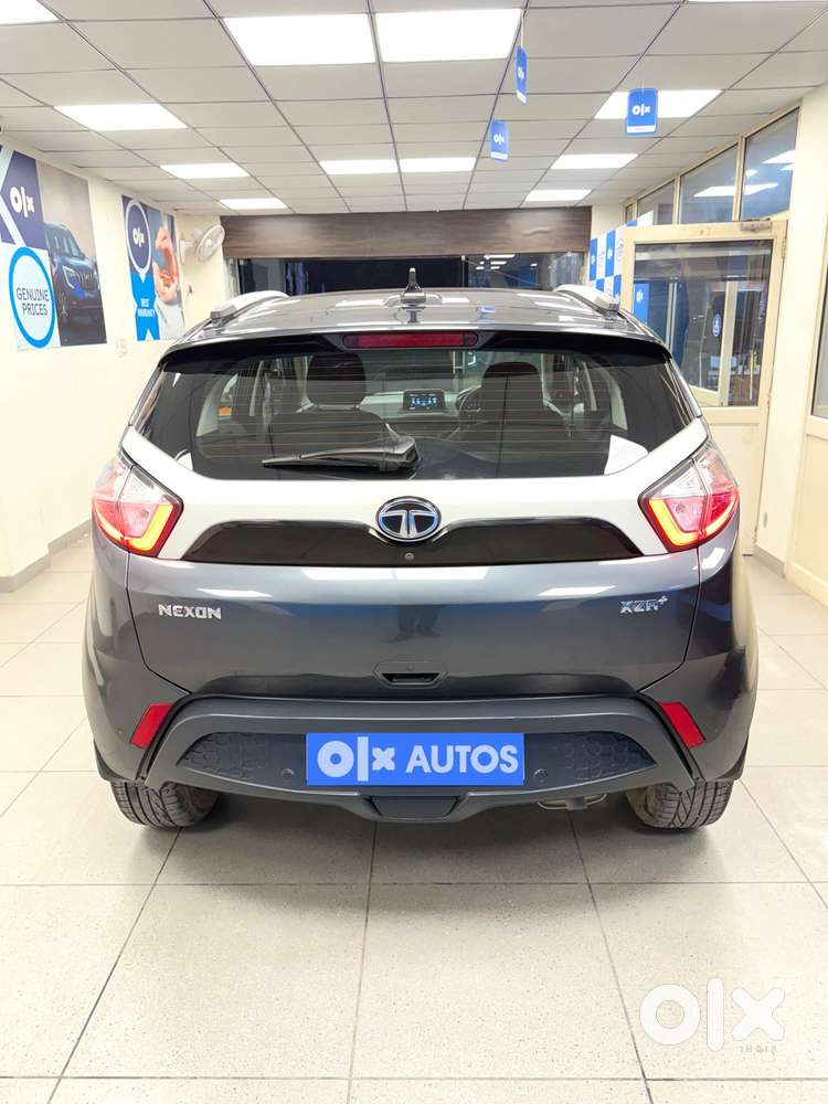 Tata Nexon 1.2 Revotron Xza Plus Dualtone, 2018, Petrol