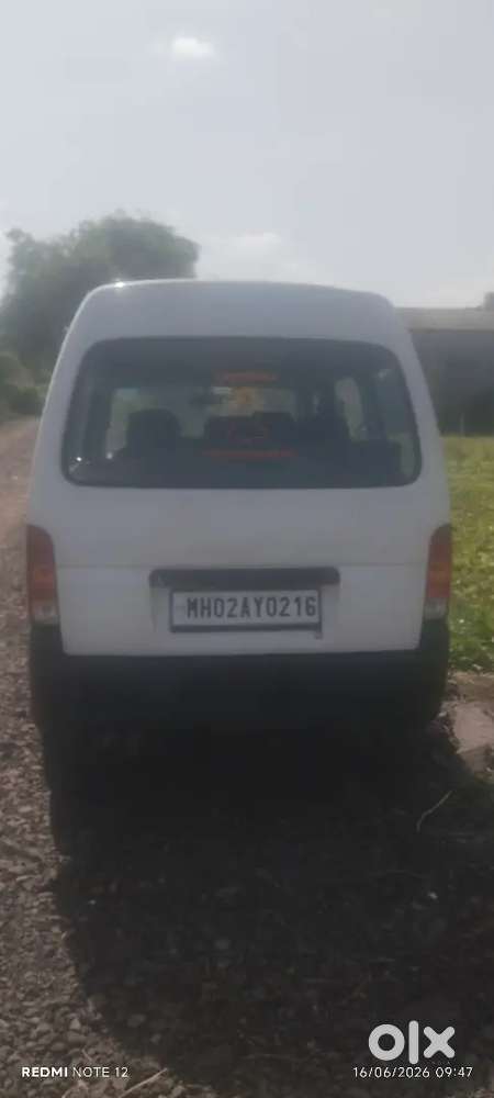Versa 8 Seater