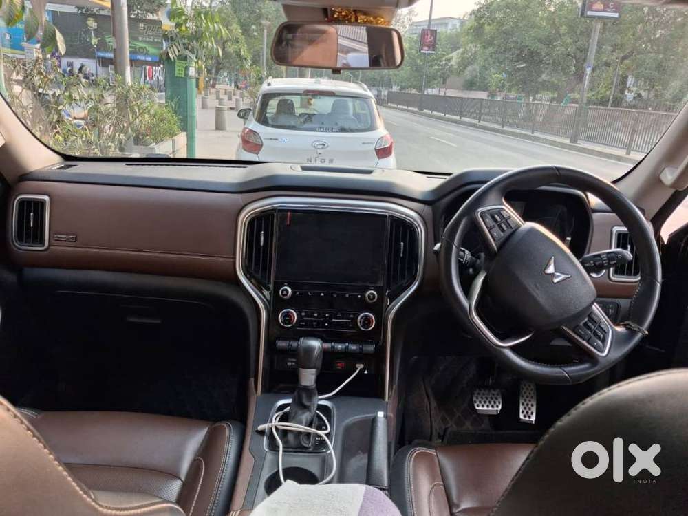 Mahindra Scorpio N 2023 Petrol Well Maintained