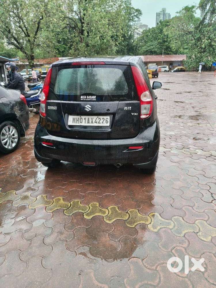 Maruti Suzuki Ritz Vxi Abs, 2011, Petrol