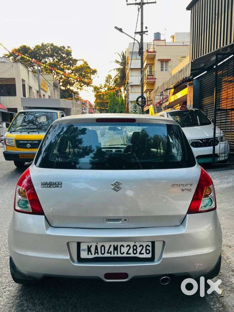 Maruti Suzuki Swift 2004-2010 1.3 Vxi, 2005, Petrol