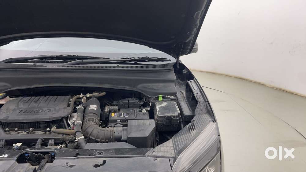 Hyundai Alcazar 1.5 Tdct Signature (o) 7s Petrol, 2023, Petrol
