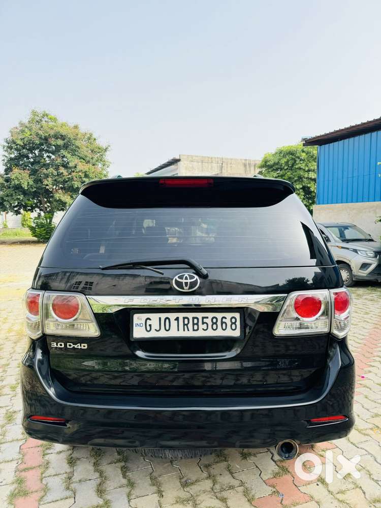 Toyota Fortuner 2011-2016 4x2 Manual, 2013, Diesel