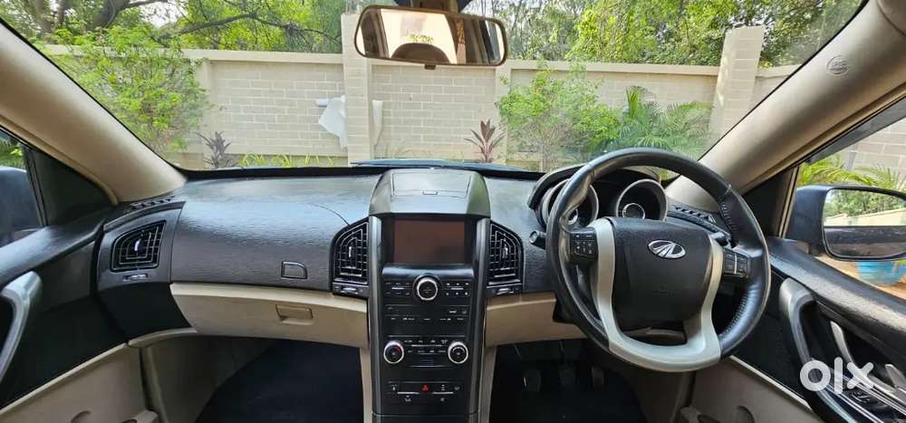 First Owner  Mahindra W8 Xuv500 Diesel Manual 2016