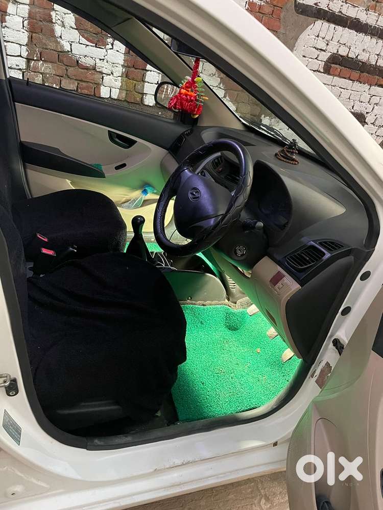 Hyundai Eon 2013 Petrol Well Maintained