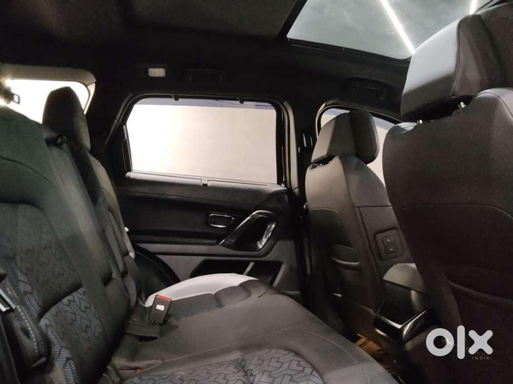 Tata Safari Accomplished Dark Edition At, 2024, Diesel