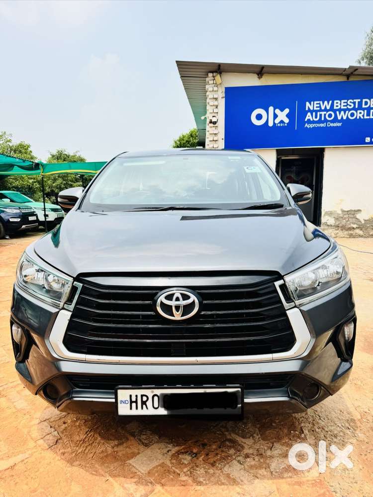 Toyota Innova Crysta 2.4 G Mt 7 Str, 2022, Diesel
