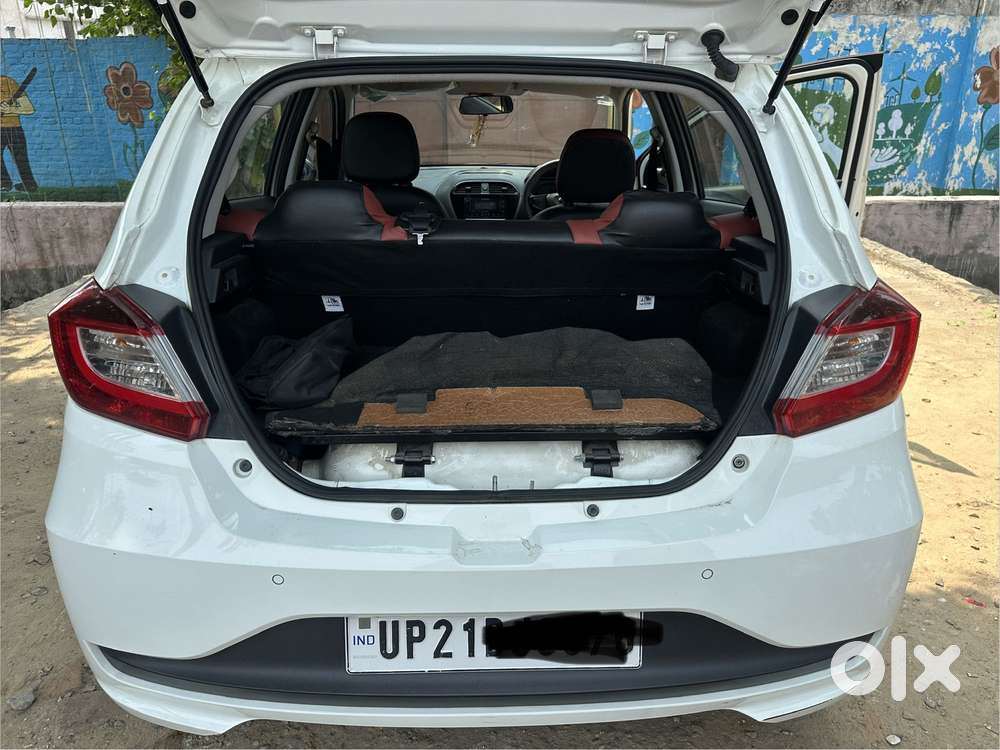 Tata Tiago 1.2 Revotron Xm Cng, 2024, Cng & Hybrids
