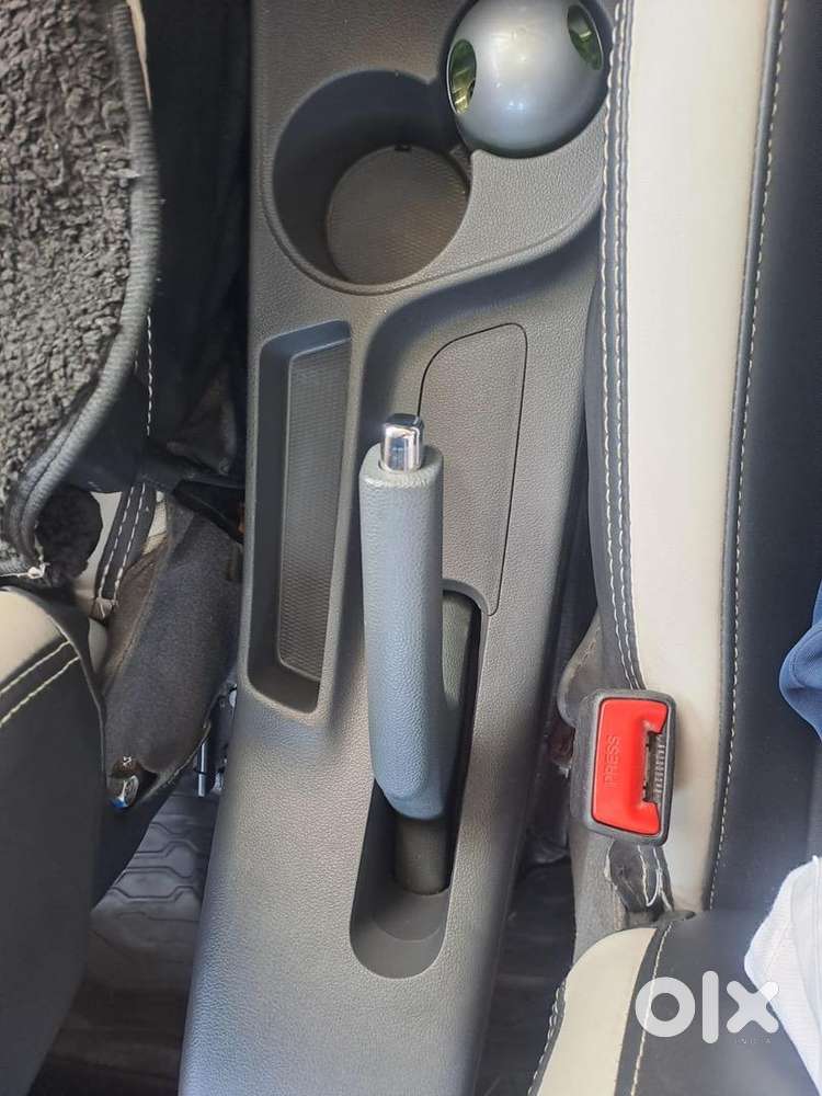 Hyundai Aura Cng 2023 Top Model  Single Owner  Immaculate Condition